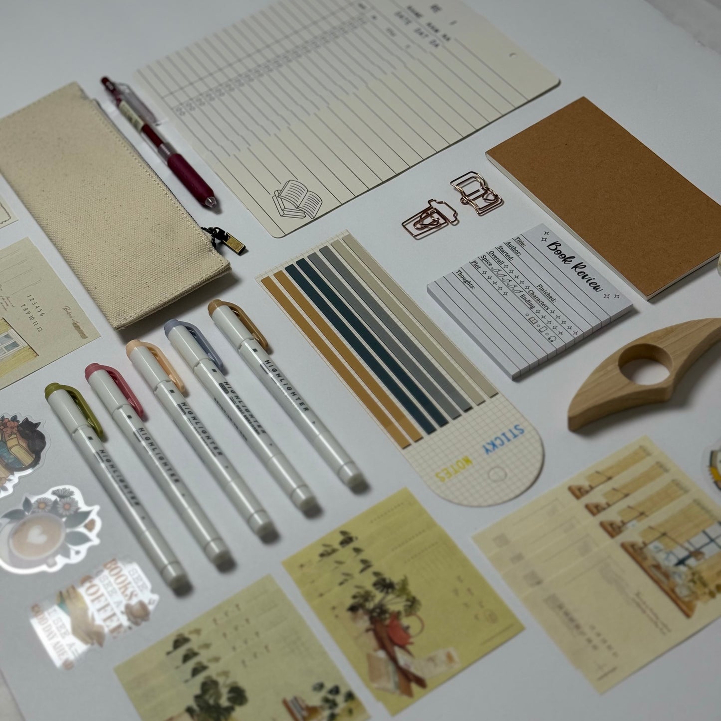 📚 Book Lover’s Stationery Box – Cozy Reading Collection