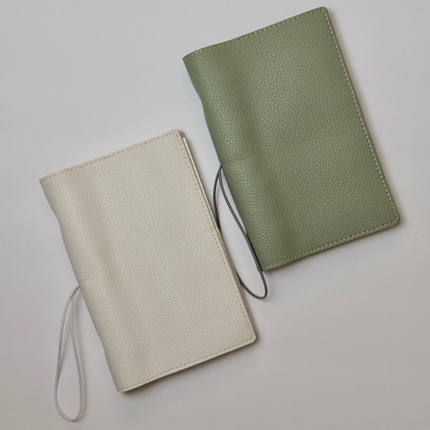 ✨ Minimalist Refillable Ring Notebook