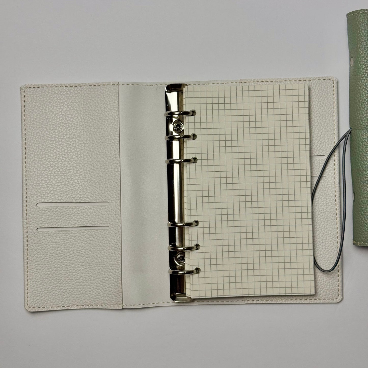 ✨ Minimalist Refillable Ring Notebook