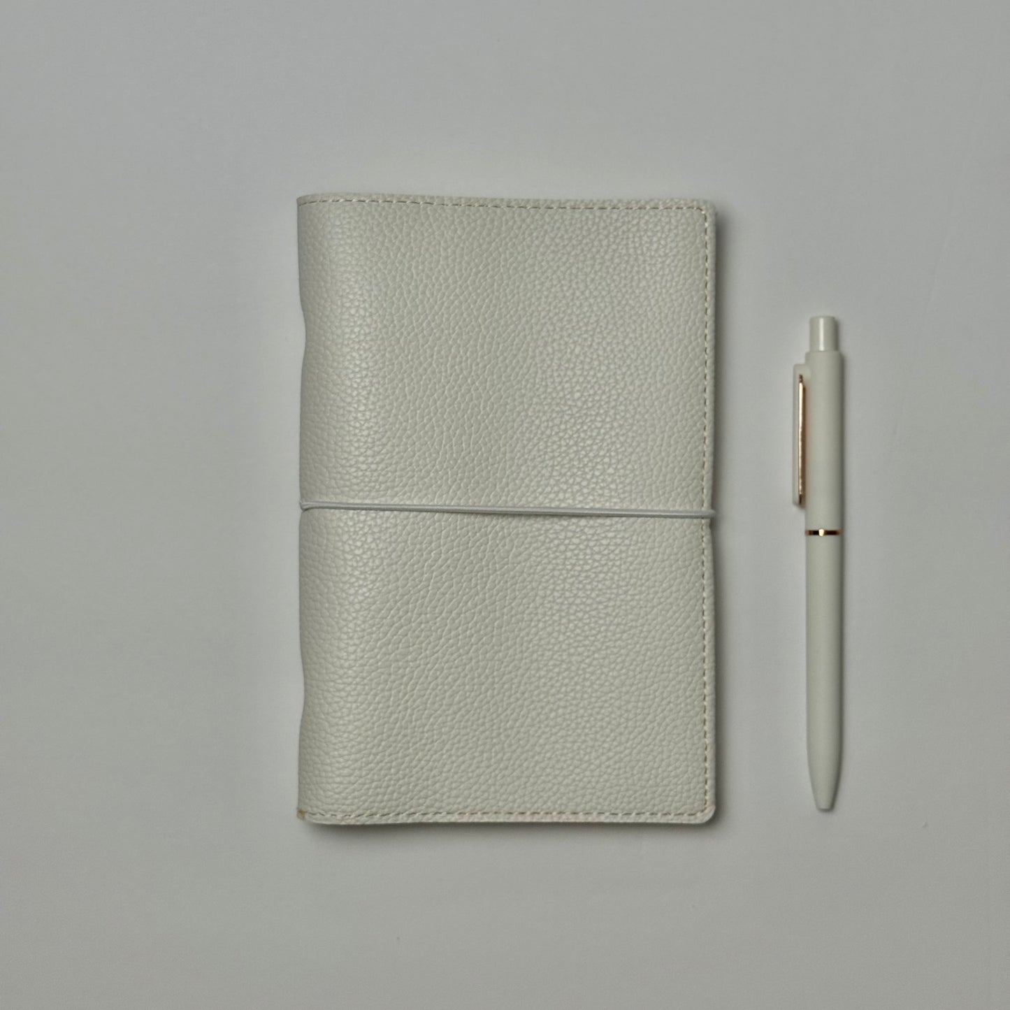 ✨ Minimalist Refillable Ring Notebook